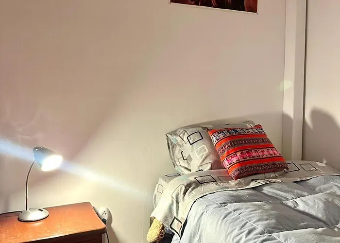 Escondida ホステル *